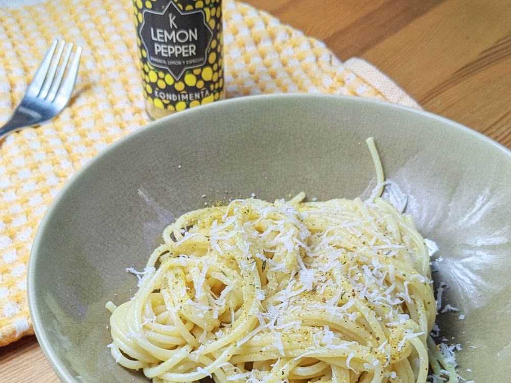 Cacio e Pepe con Lemon Pepper: Una receta clásica con un toque cítrico