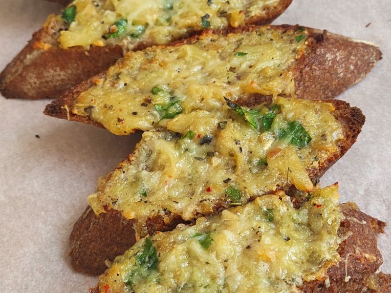 PAN DE AJO PROVENZAL