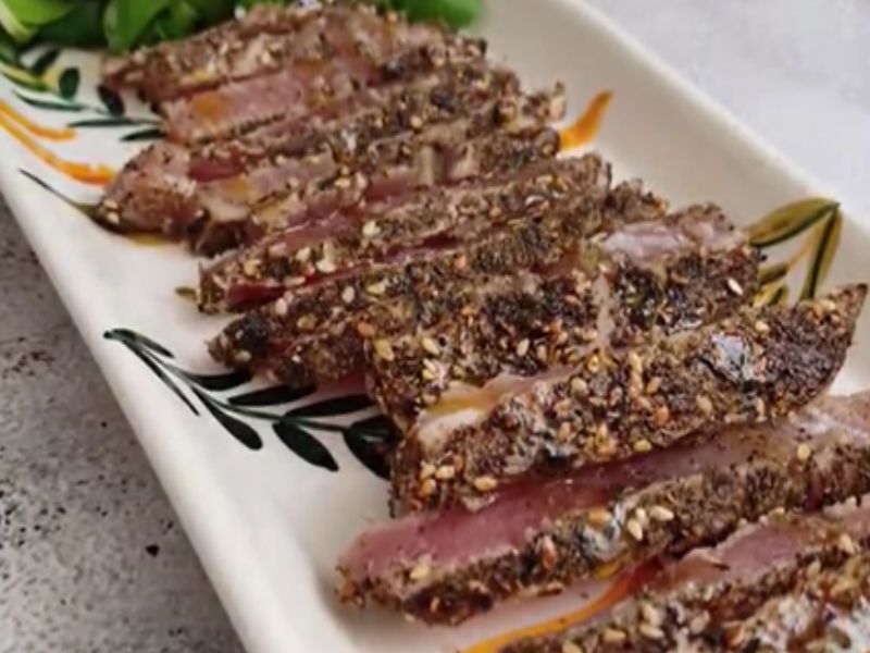 TATAKI ATÚN CON ZATAR